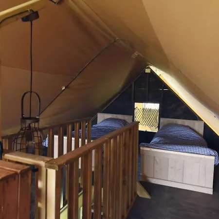Near Dunes Glamping *